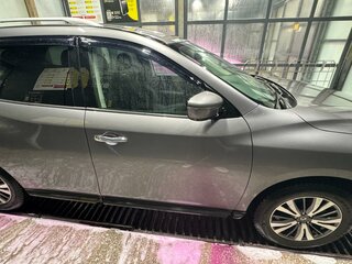 2017 Nissan Pathfinder IV Рестайлинг, серый, 2200000 рублей, вид 3