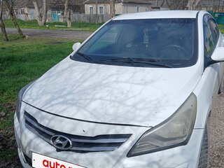 2015 Hyundai Solaris I Рестайлинг, белый, 850000 рублей, вид 1