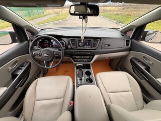 2019 Kia Carnival III, чёрный, 2750000 рублей, вид 5