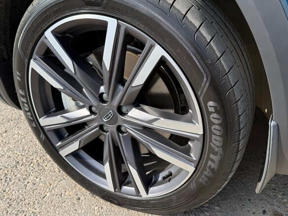2024 Geely Monjaro I, синий, 3590000 рублей - вид 21