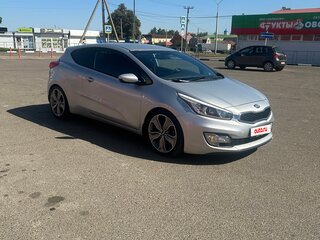 2015 Kia Ceed II Рестайлинг, серебристый, 1320000 рублей, вид 2