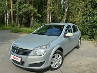 2011 Opel Astra H Рестайлинг, бежевый, 590000 рублей, вид 1