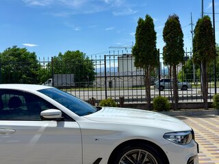 2018 BMW 5 серии 520i VII (G30/G31/G38), белый, 3300000 рублей, вид 5