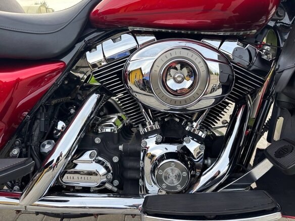 2008 Harley-Davidson Electra Glide, красный, 630000 рублей - вид 9