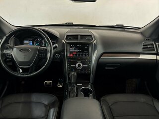 2018 Ford Explorer V Рестайлинг 2, чёрный, 2350000 рублей, вид 5