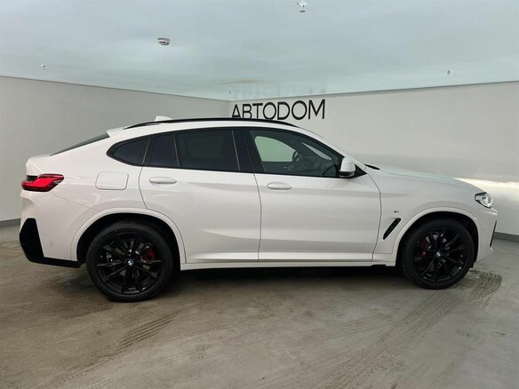 2025 BMW X4 20i II (G02) Рестайлинг, белый, 7870000 рублей - вид 4