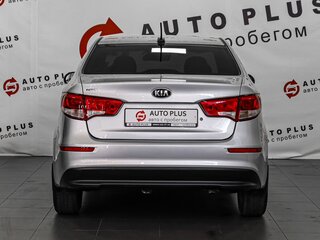 2017 Kia Rio III Рестайлинг, серебристый, 1099000 рублей, вид 4