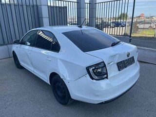 2019 Skoda Rapid I Рестайлинг, белый, 767000 рублей, вид 4