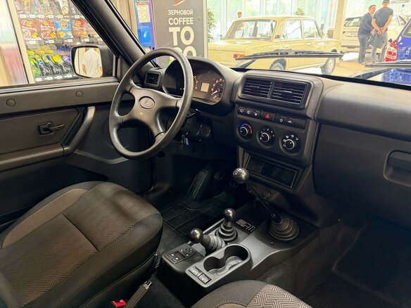 2026 Lada (ВАЗ) Niva Legend I, серый, 1259000 рублей - вид 10