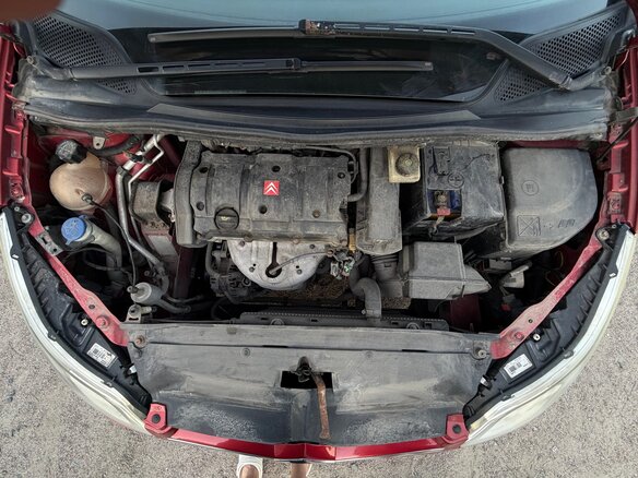 2007 Citroen C4 I, красный, 210000 рублей - вид 13