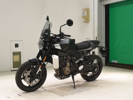 2024 Husqvarna Svartpilen 801, чёрный, 900000 рублей, вид 4