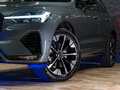 2026 Volvo XC60 II Рестайлинг 2, серый - вид 4