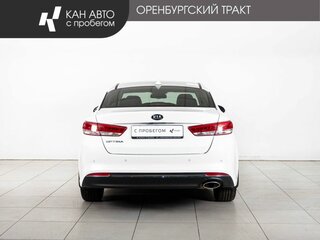 2018 Kia Optima IV, белый, 2017000 рублей, вид 4