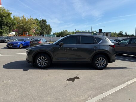 2025 Mazda CX-5 II Рестайлинг, серый, 3150000 рублей, вид 3