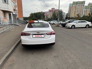 2022 Chevrolet Malibu IX Рестайлинг, белый, 1350000 рублей, вид 3