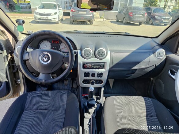 2012 Renault Sandero I, бежевый, 530000 рублей - вид 6