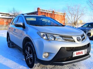 2013 Toyota RAV4 IV (XA40), серебристый, 1300000 рублей, вид 3
