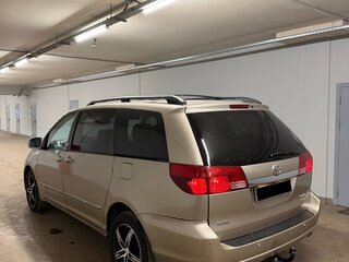 2005 Toyota Sienna II, золотистый, 1040000 рублей, вид 4
