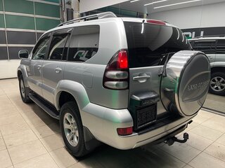 2005 Toyota Land Cruiser Prado 5-speed 120 Series, серебристый, 2250000 рублей, вид 4