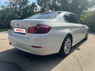 2016 BMW 5 серии 525d xDrive VI (F10/F11/F07) Рестайлинг, белый, 2300000 рублей, вид 5