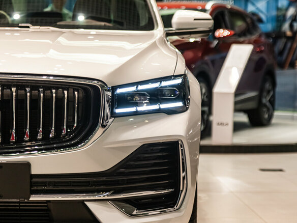 2026 Geely Monjaro I, белый - вид 6
