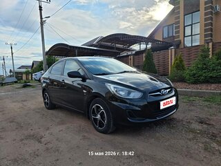 2011 Hyundai Solaris I, чёрный, 650000 рублей, вид 1
