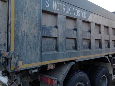 2022 Sinotruk Howo ZZ3407, красный, 3923500 рублей, вид 3