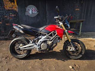 Aprilia Dorsoduro 750