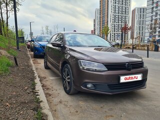 2012 Volkswagen Jetta VI, коричневый, 810000 рублей, вид 4