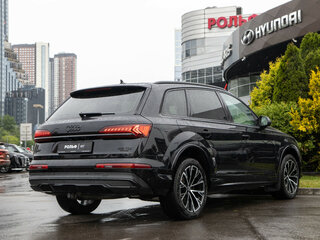 2019 Audi Q7 45 TDI II (4M) Рестайлинг, чёрный, 5448000 рублей, вид 4