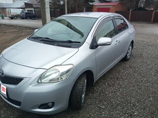 2009 Toyota Belta I, серый, 730000 рублей, вид 2