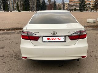 2015 Toyota Camry VII (XV50) Рестайлинг, белый, 2050000 рублей, вид 1