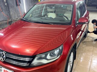 2011 Volkswagen Tiguan I Рестайлинг, красный, 1100000 рублей, вид 2