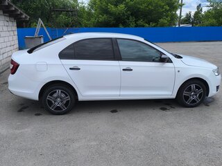 2017 Skoda Rapid I Рестайлинг, белый, 750000 рублей, вид 4