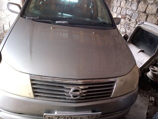 2001 Nissan Liberty, серебристый, 380000 рублей, вид 1