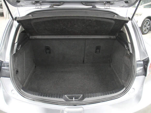 2011 Mazda 3 II (BL) Рестайлинг, серебристый, 850000 рублей - вид 11