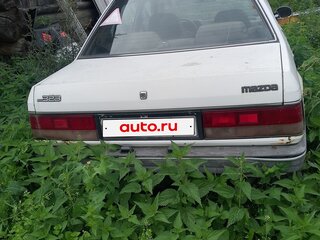1988 Mazda 323 III (BF), белый, 50000 рублей, вид 4