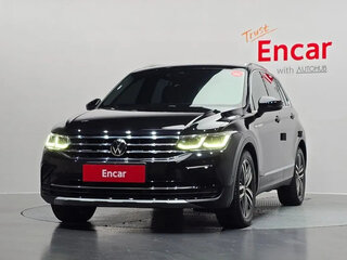 2023 Volkswagen Tiguan II Рестайлинг, чёрный, 2900000 рублей, вид 2