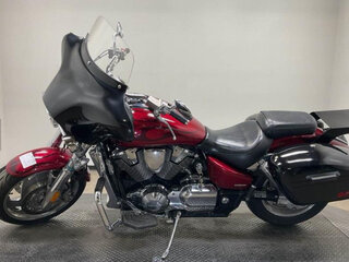 2005 Honda VTX 1800, пурпурный, 590000 рублей, вид 2