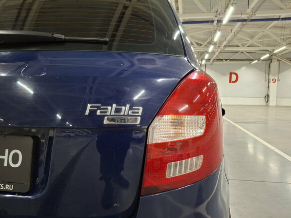 2011 Skoda Fabia II Рестайлинг, синий - вид 8