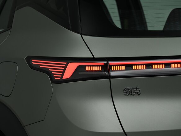 2026 Lynk & Co 06 I Рестайлинг, зелёный, 2896000 рублей - вид 14