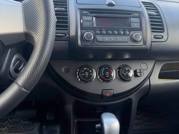 2013 Nissan Note I Рестайлинг, белый, 970000 рублей - вид 13