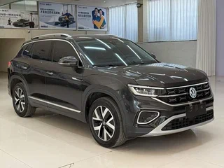 2023 Volkswagen Tayron I Рестайлинг, серый, 2650000 рублей, вид 1