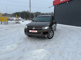 2011 Volkswagen Touareg II, коричневый, 1900000 рублей, вид 5