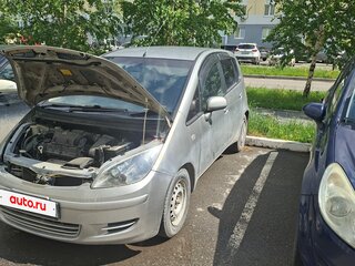 2004 Mitsubishi Colt VI (Z20/Z30), серебристый, 280000 рублей, вид 2