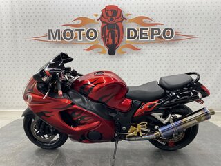 2011 Suzuki GSX 1300 R Hayabusa, красный, 825000 рублей, вид 2