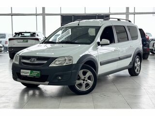 2018 Lada (ВАЗ) Largus Cross I, белый, 849000 рублей, вид 2