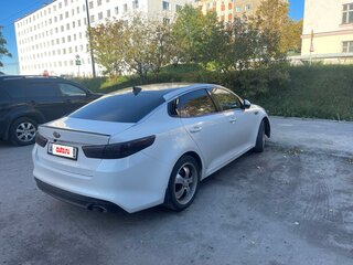 2017 Kia Optima IV, белый, 1090000 рублей, вид 4