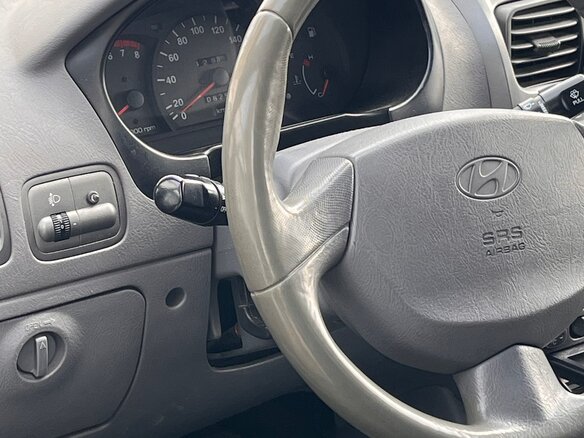 2009 Hyundai Accent ТагАЗ II, чёрный, 400000 рублей - вид 8
