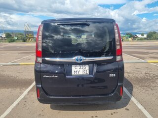 2015 Toyota Esquire I, чёрный, 1750000 рублей, вид 4